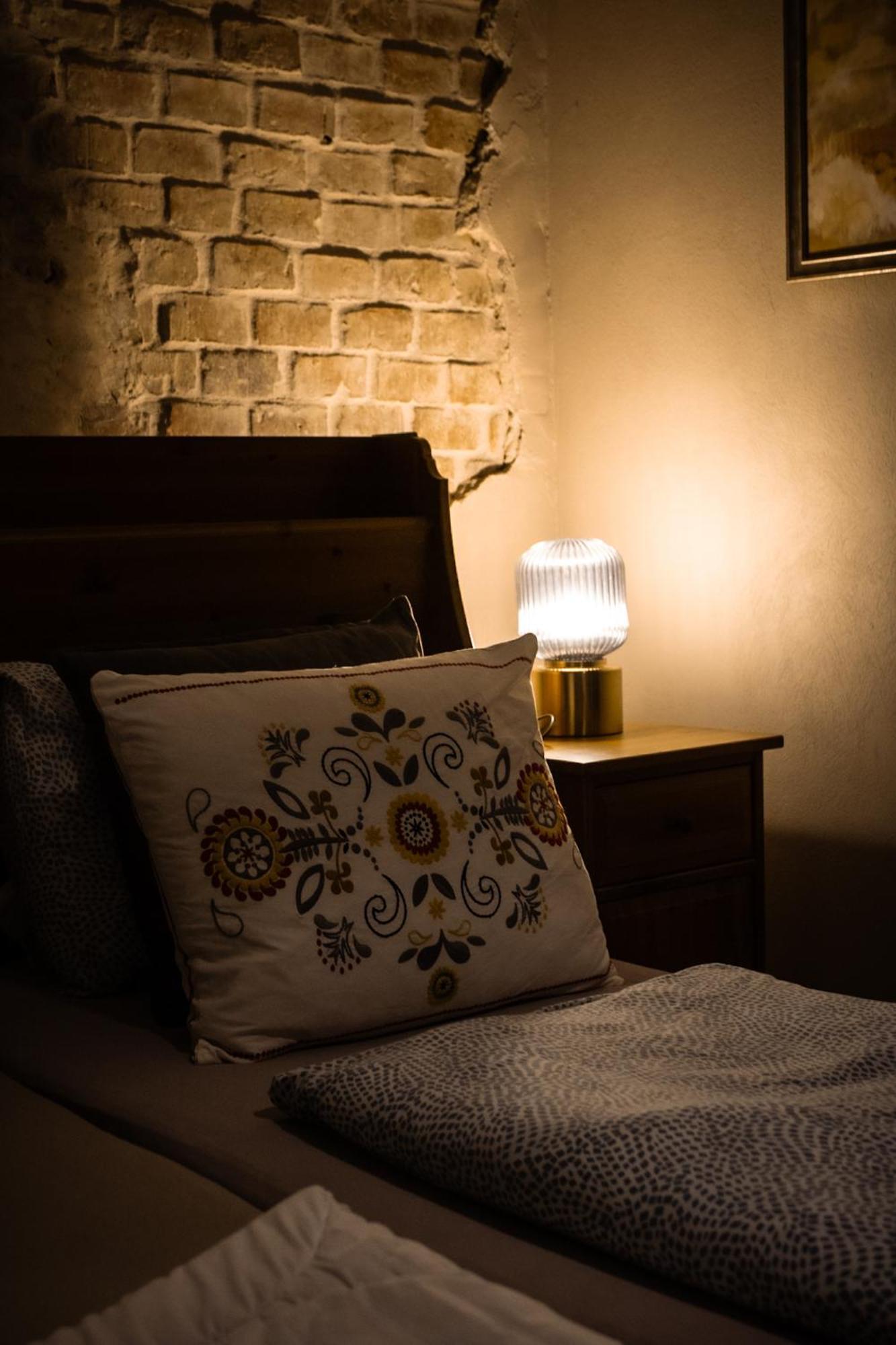 Uroczysko Olesnica Bed & Breakfast Chodzież Oda fotoğraf