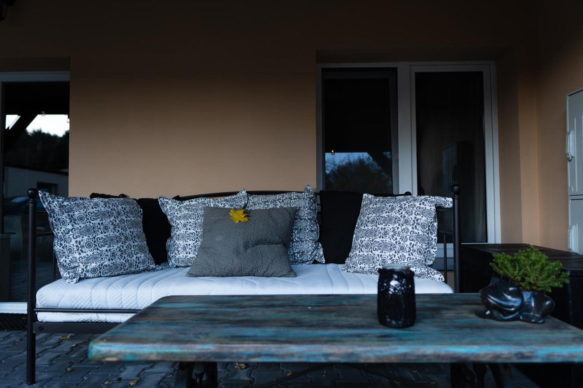 Uroczysko Olesnica Bed & Breakfast Chodzież Dış mekan fotoğraf